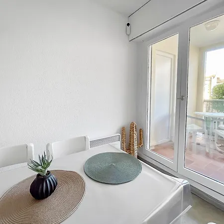 Confortable Avec Climatisation Au Cap D'agde Avec Port, Plages Et Nature Accessible A Pied アグド