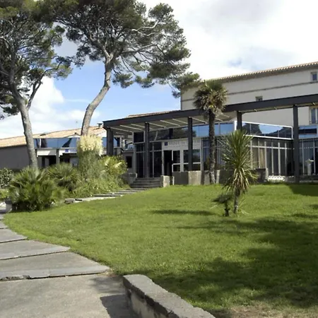 Confortable Avec Climatisation Au Cap D'agde Avec Port, Plages Et Nature Accessible A Pied