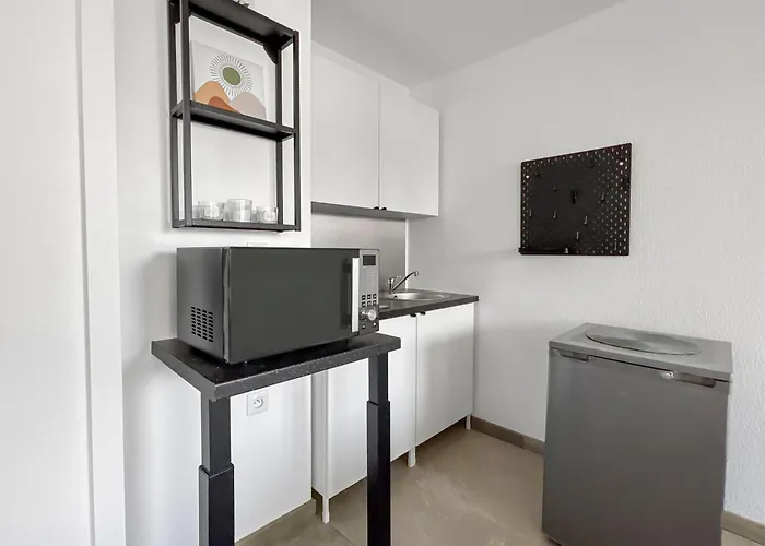 Daire Confortable Avec Climatisation Au Cap D'agde Avec Port, Plages Et Nature Accessible A Pied Agde